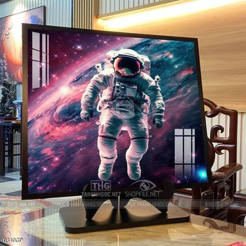 Tranh phi hành gia đẹp