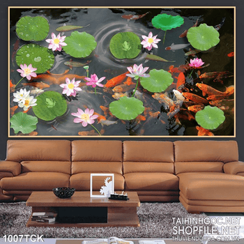 Tranh hồ cá chép và lá sen đẹp in uv psd
