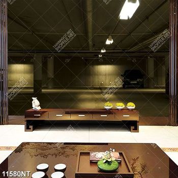 Tranh bãi đậu xe vắng vẻ 11580NT