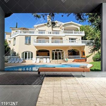 Tranh ngôi nhà có bể bơi