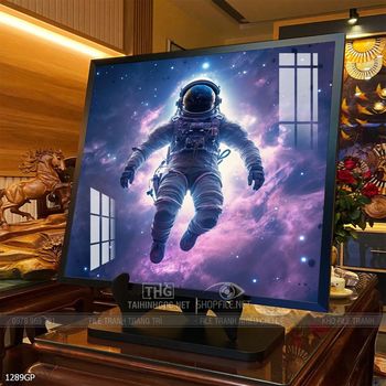 Tranh treo tường phi hành gia vũ trụ