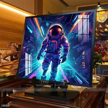 Tranh nghệ thuật phi hành gia treo tường