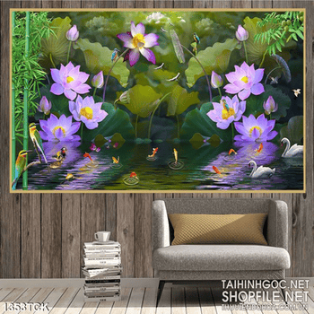 Tranh sen tím bên hồ nước vui cùng cá