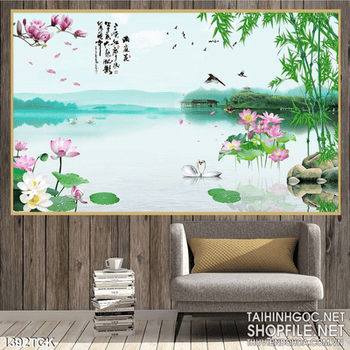 Tranh sen trong đầm