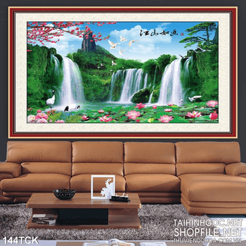 Tranh hoa sen và thác nước mùa xuân