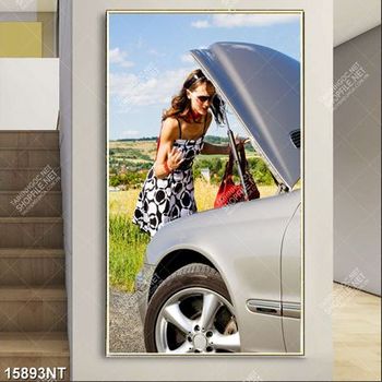 Tranh chiếc xe ô tô gặp sự cố