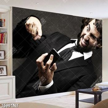 Tranh chàng trai với gương mặt tức giận