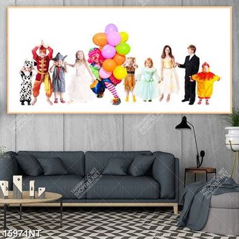 Tranh em bé vui chơi