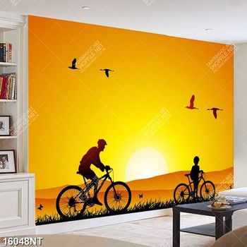 Tranh đạp xe trên đồi cỏ