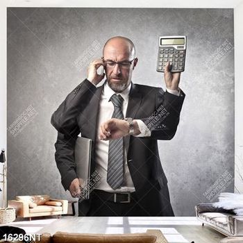 Tranh người đàn ông bận rộn