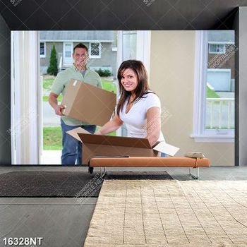 Tranh cặp đôi dọn nhà