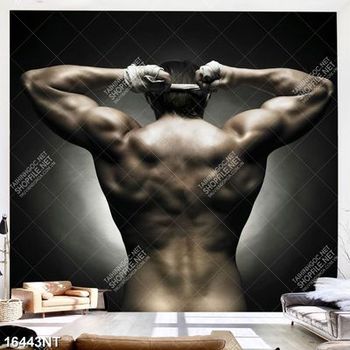 Tranh thân hình nam tính