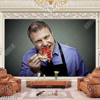 Tranh chàng trai ăn bánh