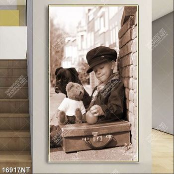 Tranh cậu bé và chú chó