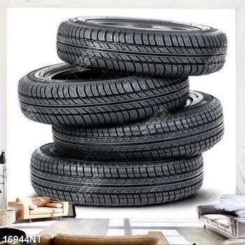 Tranh lốp xe ô tô xếp chồng