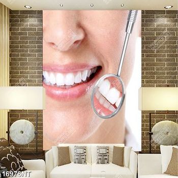 Tranh hàm răng trắng