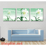 Tranh treo phòng khách hoa loa kèn