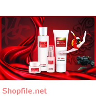 Poster mỹ phẩm mịn màng