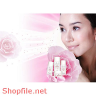 Poster mỹ phẩm bông hoa và em