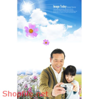 Poster ông cháu chụp ảnh