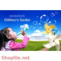 Poster bé vui chơi