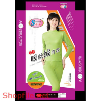 Mẫu vector package cô gái tạo dáng