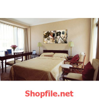 bức tranh trắng đen hiện đại