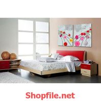 đường dây điện được gắn hoa