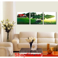 ngôi nhà bên hồ nước