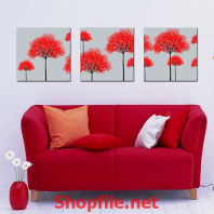 những cái cây là đỏ