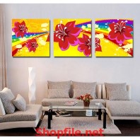 tranh dán tường bông hoa dâm bụt nền vàng