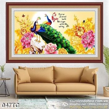 Tranh chim công khổ ngang in uv và hoa mẫu đơn