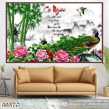 Tranh chim công cội nguộn và cây tre wall