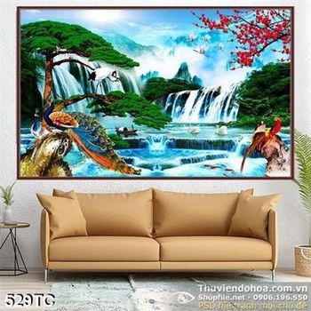 Tranh chim công thác nước và cây thông 3d