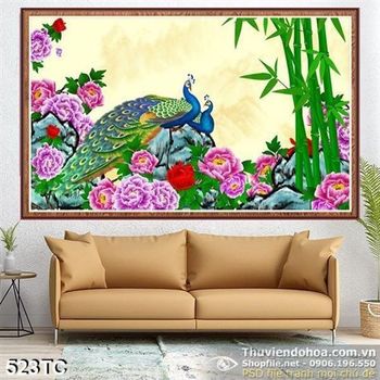 Tranh chim công và cây tre in psd