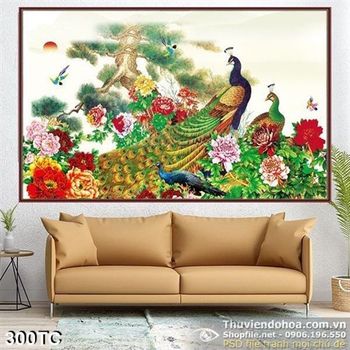 Tranh chim công và hoa mẫu đơn vẽ tay psd