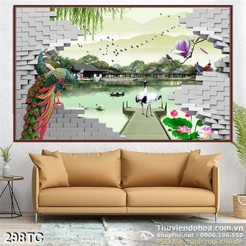 Tranh chim công và bức tường màu trắng đẹp