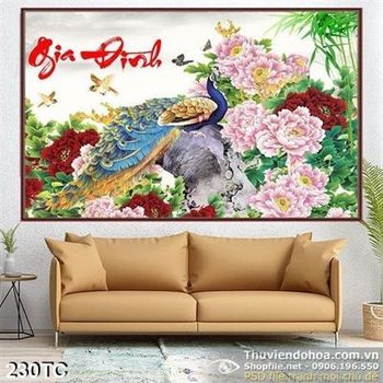 Tranh chim công gia đình và hoa mẫu đơn