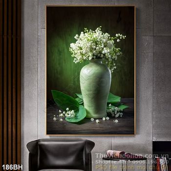 Tranh bình hoa cỏ màu xanh