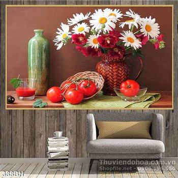 Tranh bình hoa trắng và quả cà chua đỏ