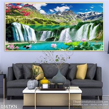 Tranh sơn thủy và hoa đào trang trí phòng khách