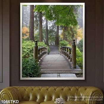 Tranh cây cầu trên khu rừng