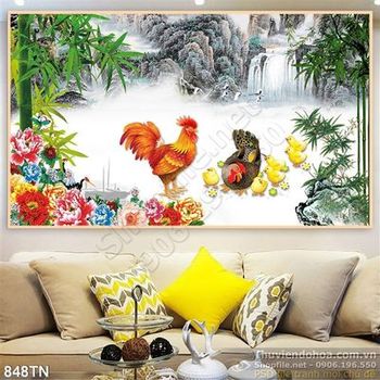 Tranh giả ngọc đàn gà trong sân