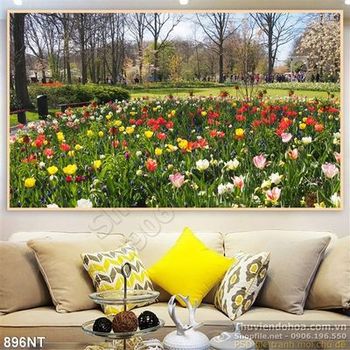 Tranh vườn hoa trong công viên