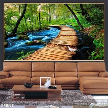 Tranh cây cầu trên suối trong rừng