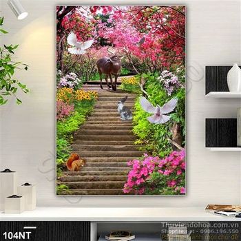 Tranh bậc thang trong khu vườn đào