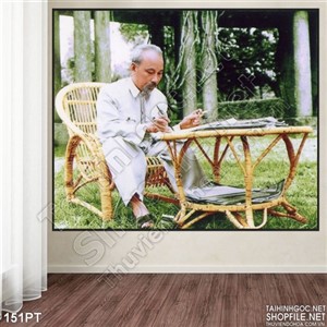 Tranh Bác Hồ làm việc Tranh Bác Hồ làm việc