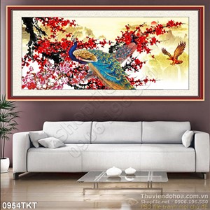 Tranh thư pháp chim công và hoa đào