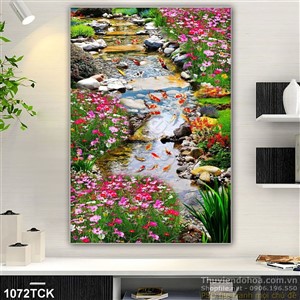 Tranh con suối đẹp và đàn cá koi Tranh con suối đẹp và đàn cá koi