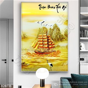 Tranh thuận buồm xuôi gió khổ dọc và con thuyền mạ vàng